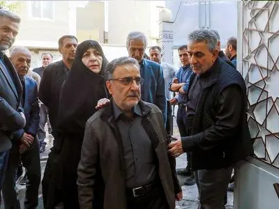 مراسم تشییع برادر سید مصطفی تاجزاده