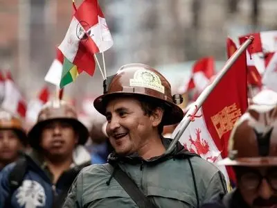 اعتراض مجدد کارگران معادن بولیوی به شوک قیمت سوخت