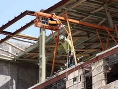 مرگ کارگر ساختمانی بر اثر سقوط بالابر در کوهرنگ