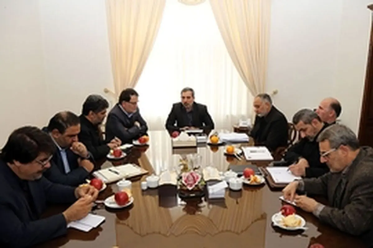 دولت اهتمام جدی در رفع مشکل استخدام فرزندان شهدا و ایثارگران دارد