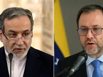 فنزويلا: إيران عرضت التعاون بعد احتجاز أمريكا ناقلة نفط إضافية قرب سواحلها