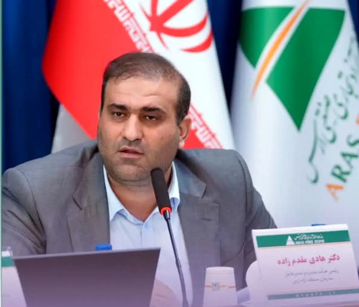 قوانین مناطق آزاد به صورت کامل اجرا شود