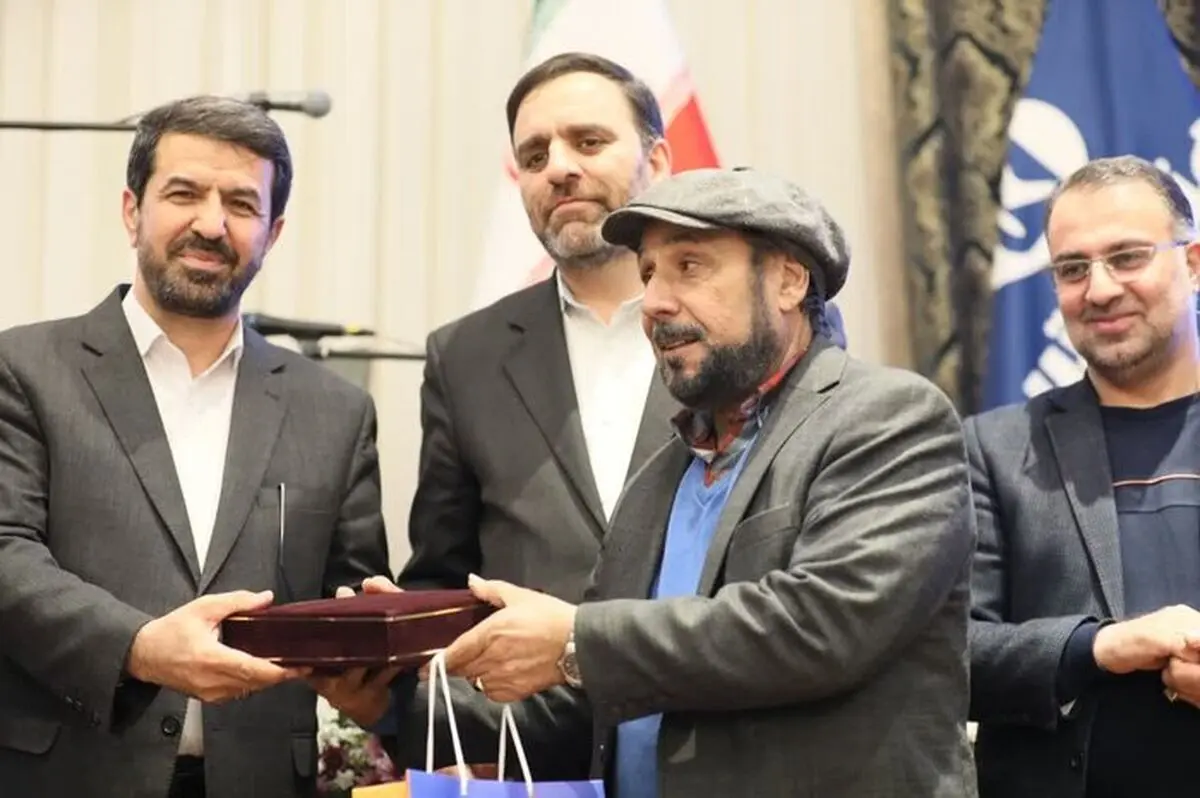 هنر، ابزاری برای انتقال ارزش ها و هویت فرهنگی است