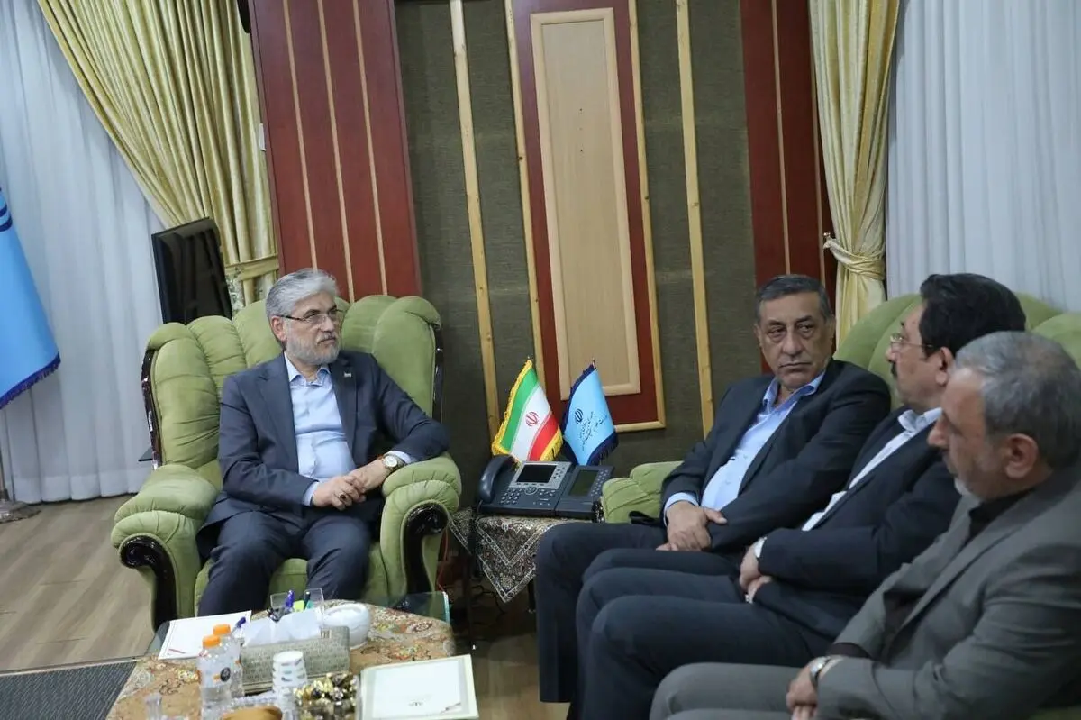نشست مشترک معاون اجرایی رئیس جمهور و وزیر صمت با وزیر علوم