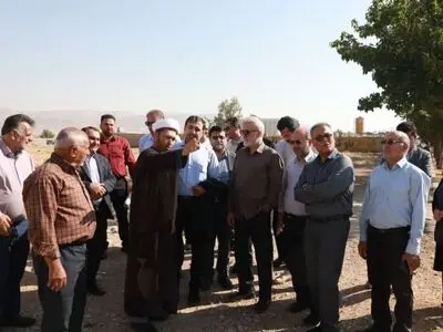 تلاش برای جلوگیری از سیلاب‌‌های احتمالی در شمال‌غرب شیراز 