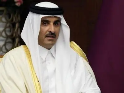 امیر قطر راهی لهستان شد