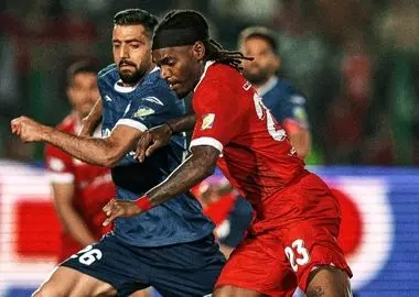 پرسپولیس ۱-۱ گل گهر: هاشمیان همچنان با تساوی ادامه می‌دهد 