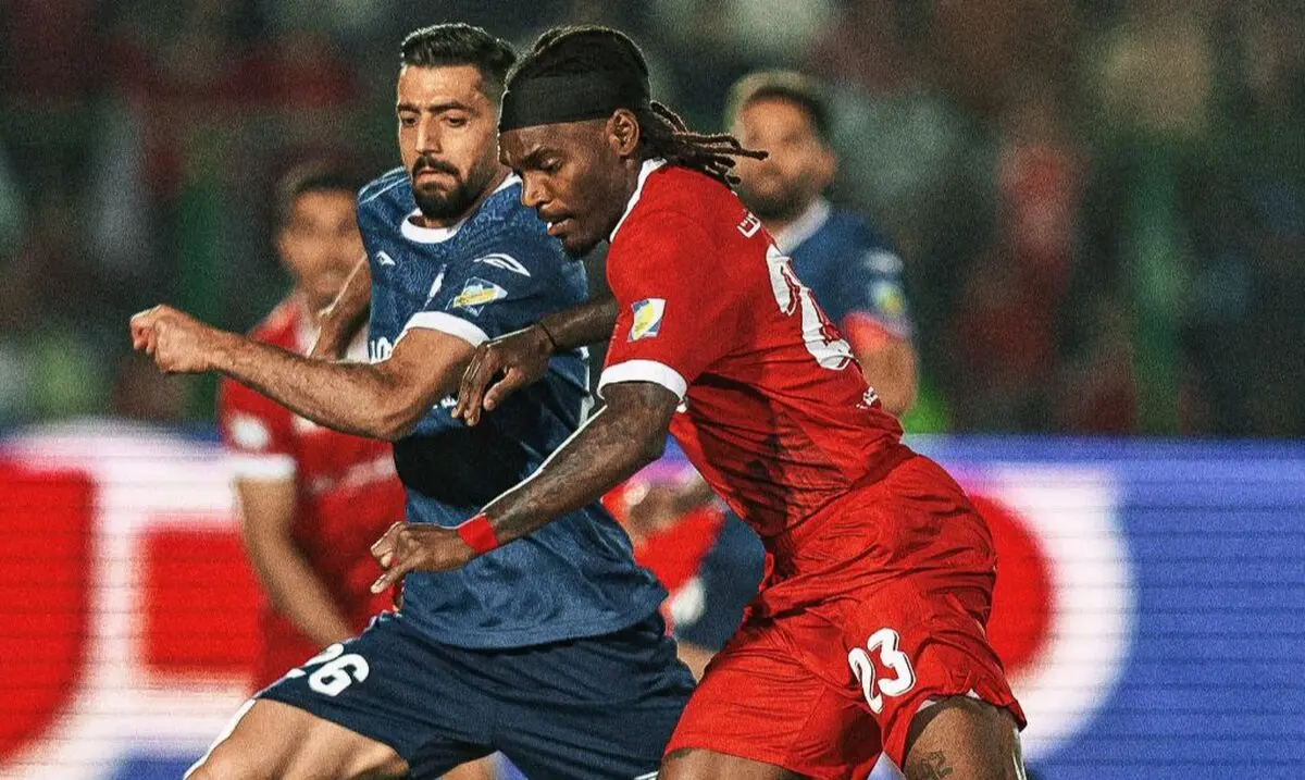 پرسپولیس ۱-۱ گل گهر: هاشمیان همچنان با تساوی ادامه می‌دهد 