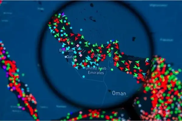 الحرس الثوري: إعادة فتح مضيق هرمز مرهونة بموافقة الولايات المتحدة على شروطنا بشكل كامل