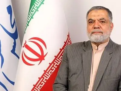 نزدیک شدن ناوهای آمریکایی به معنای وقوع جنگ نیست/ بخش کوچکی از جامعه که به رسانه‌های دشمن گوش می‌دهند، نگران جنگ هستند