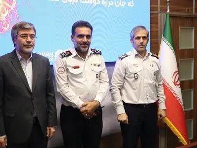 بیمه ایران سنگر امن آتش‌نشانان جان برکف/ قدردان فداکاری فرزندان دلیر این سرزمین هستیم
