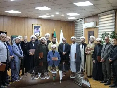 تاکید بر ضرورت ترویج فرهنگ نماز در پایانه‌ها