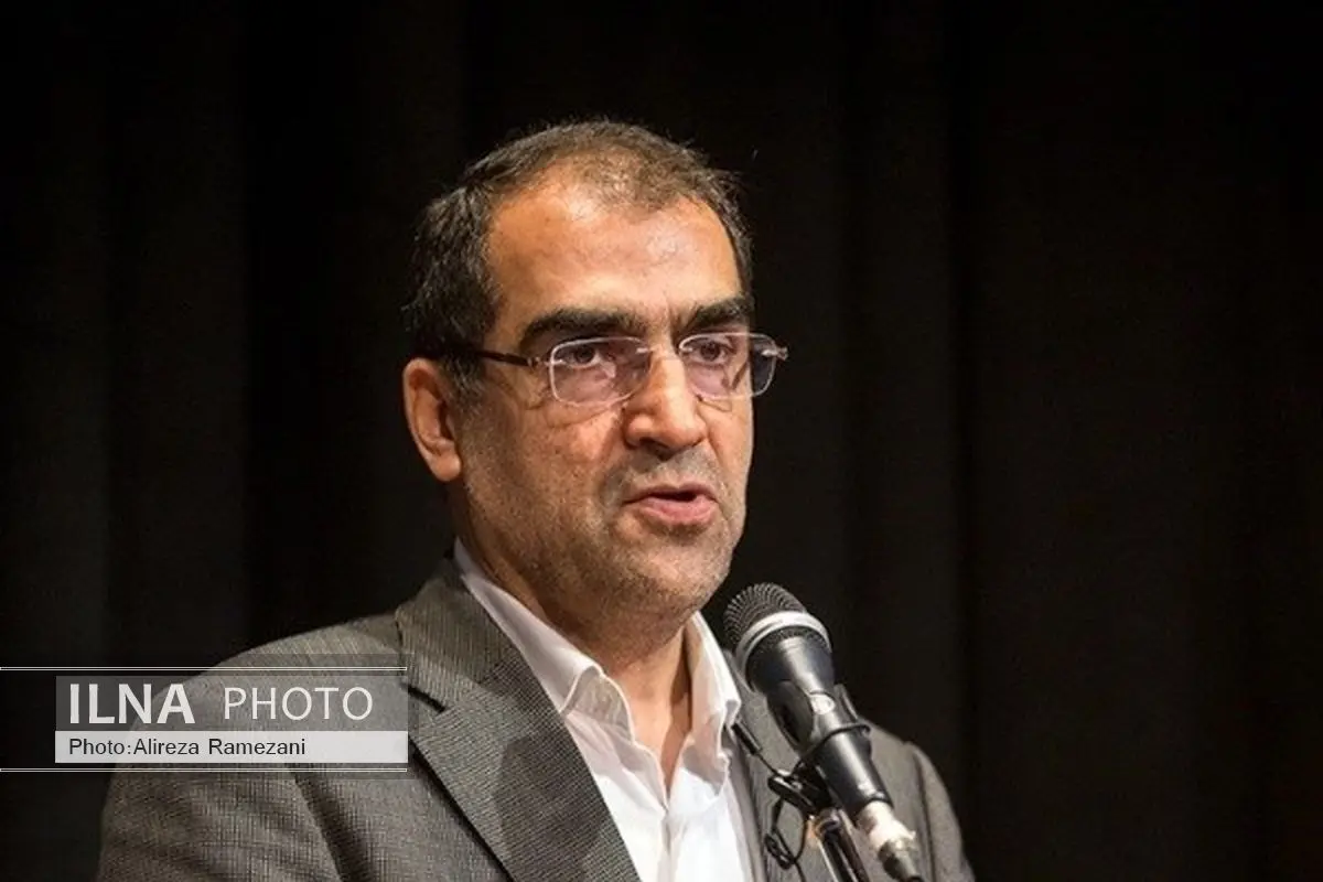 طرح پرونده خونهای آلوده در زمان سفر فابیوس سیاسی است