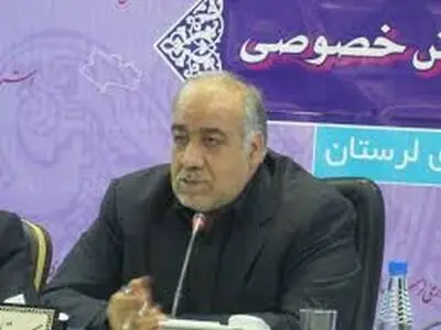 لزوم تلاش و توجه دستگاههای اجرایی برای رفع  موانع تولید در لرستان