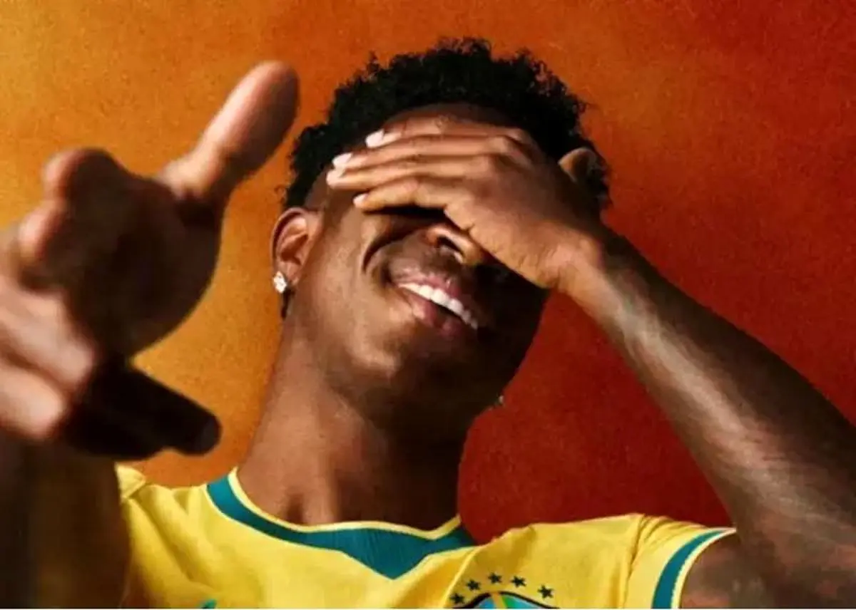 رونمایی برزیل از پیراهن جدید جام جهانی