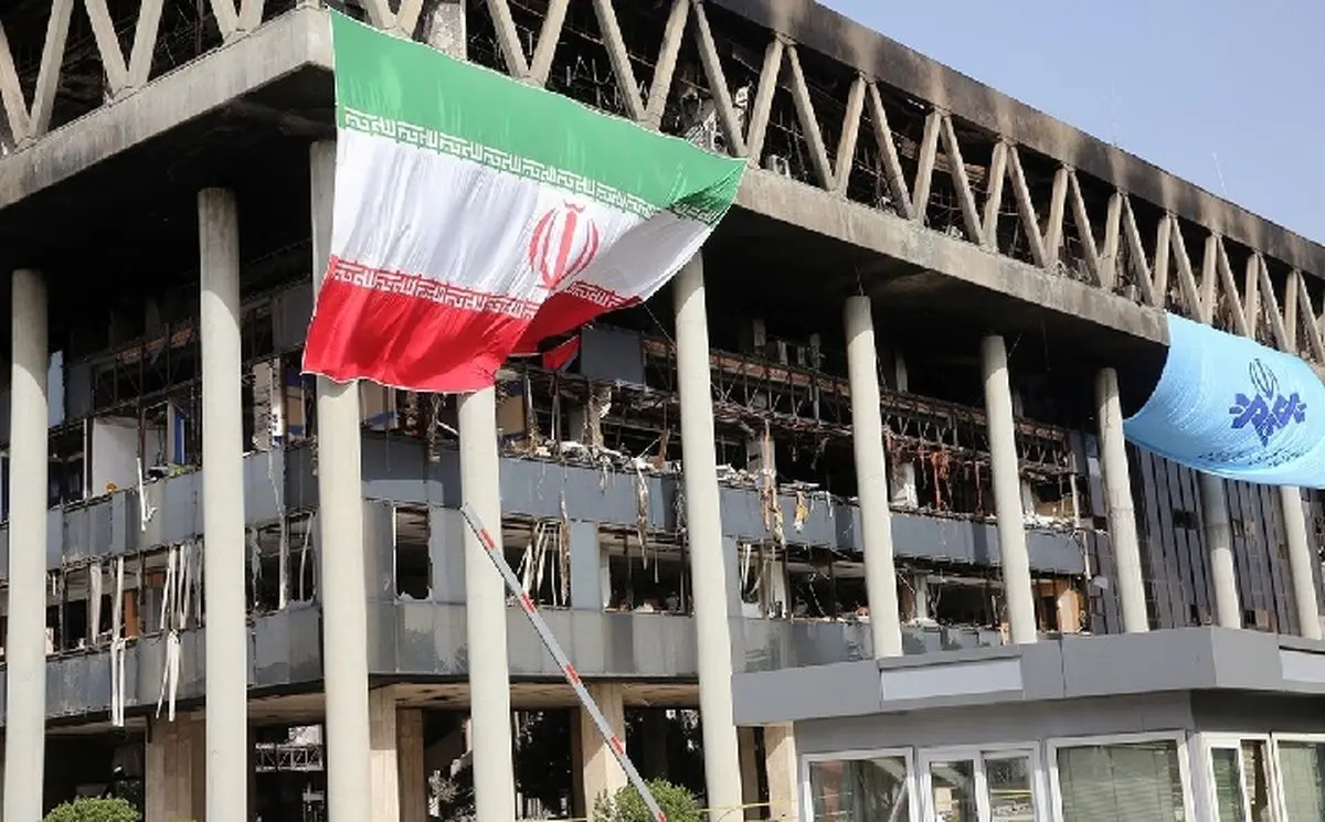 IRIB head hosts foreign envoys visiting premise hit by Israel