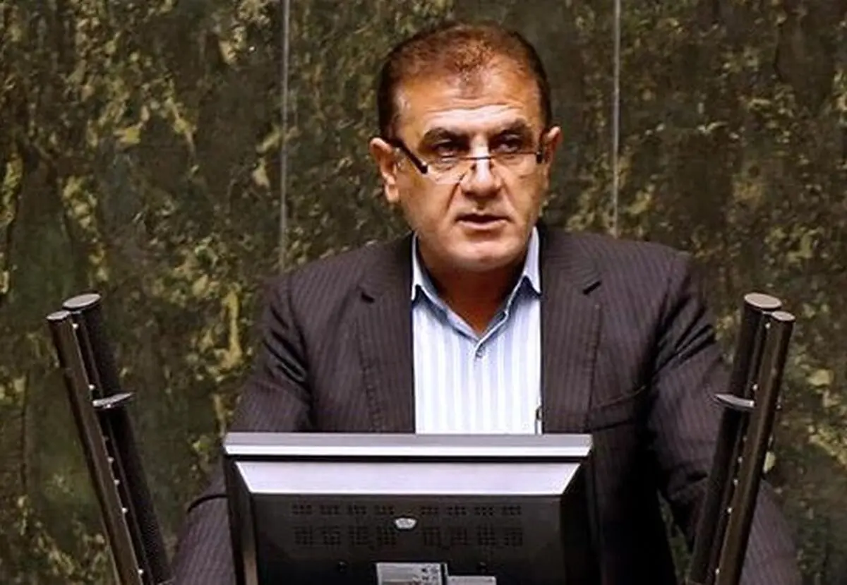 بازنشستگان کشور چشم انتظار همسان‌سازی حقوق هستند