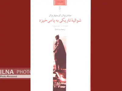 فیلمنامه و استوری‌بورد شوالیه تاریکی به پا می‌خیزد