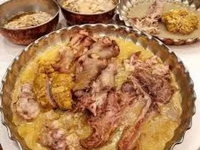 یک دست کله‌پاچه چند؟ 