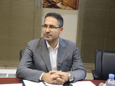 محمدی: رقم آجورلو چندین برابر پیشنهاد سازمان لیگ است / عزیزی خادم حامی باشگاه‌ها در سهم تبلیغات محیطی بود