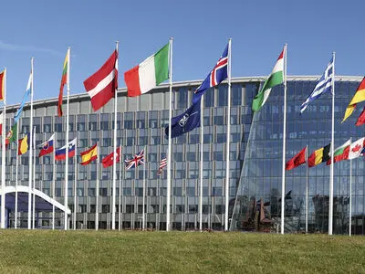 رهبران ناتو تعهدات در قبال اوکراین را بررسی می‌کنند