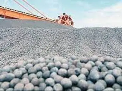 مسئولان برای تأمین مواد اولیه و انرژی با قیمت مناسب اقدام کنند/آمادگی ذوب آهن برای تحقق ساخت یک میلیون مسکن در سال