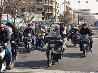 راهپیمایی یوم الله 22 بهمن در خرم آباد