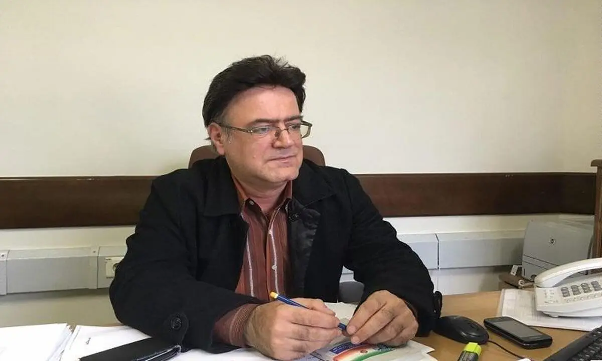 طیب‌نیا باید سکان وزارت اقتصاد در دولت دوازدهم را بر عهده داشته باشد