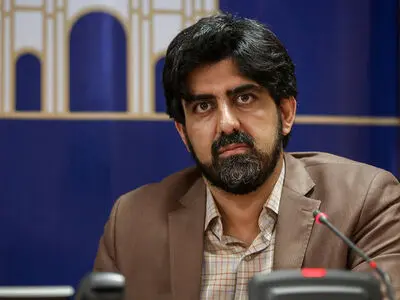 تغییر برخی شهرداران مناطق بر اساس نتایج نظرسنجی‌ها بوده است