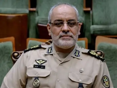 دافوس، دانشجویان را برای مقابله با هرگونه تهدید منطقه‌ای و فرامنطقه‌ای آموزش می‌دهد