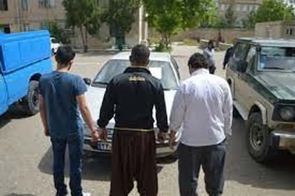 انهدام باند سارقان محتویات خودرو با 21 فقره سرقت در خرم آباد 