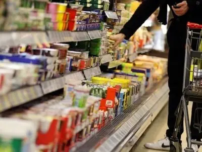 فعالیت تمام فروشگاه‌های زنجیره‌ای کشور/ کمبودی در تأمین کالا نیست