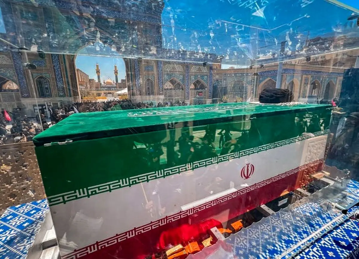 میزبانی مشهد از پیکر رهبر شهید/ حضور بیش از ۴۷۰۰ میهمان خارجی در مراسم تشییع و تدفین پیکرها