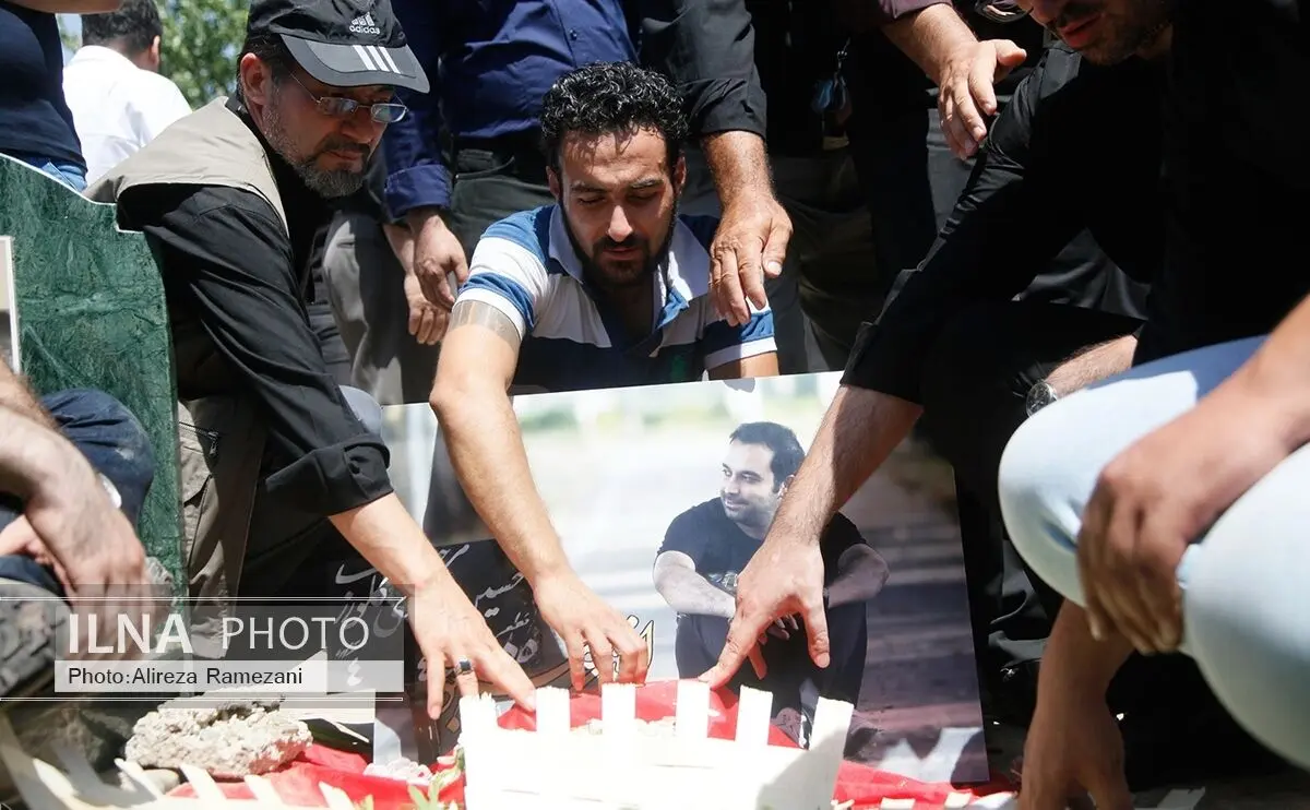 پیکر حسین جوادی در قطعه نام‌آوران به خاک سپرده شد