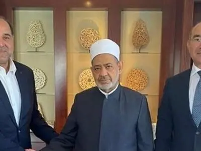 شیخ الأزهر یلتقی بسفیر إیران لدى ألمانیا في برلین