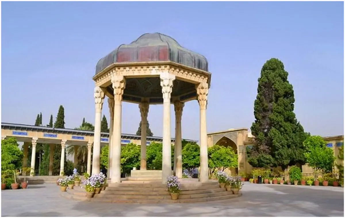 گذری بر زندگی و اشعار حافظ شیرازی