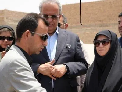 بازدید رئیس سازمان حفاظت محیط‌زیست از کانون‌های بحرانی ماسه‌های بادی روستای کهک سیستان