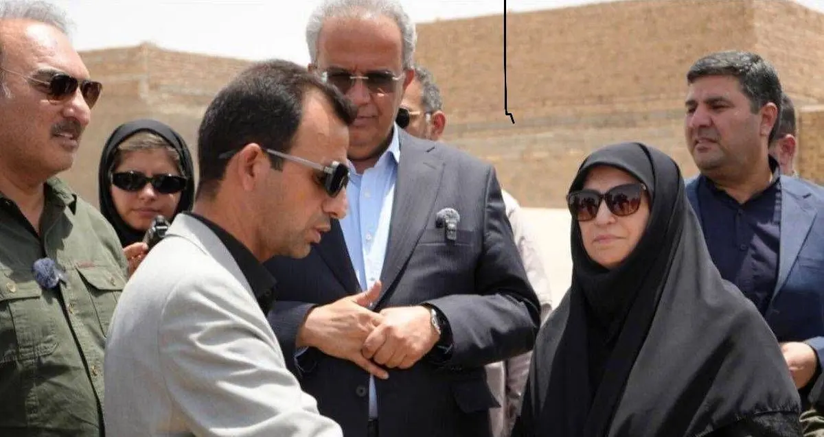 بازدید رئیس سازمان حفاظت محیط‌زیست از کانون‌های بحرانی ماسه‌های بادی روستای کهک سیستان