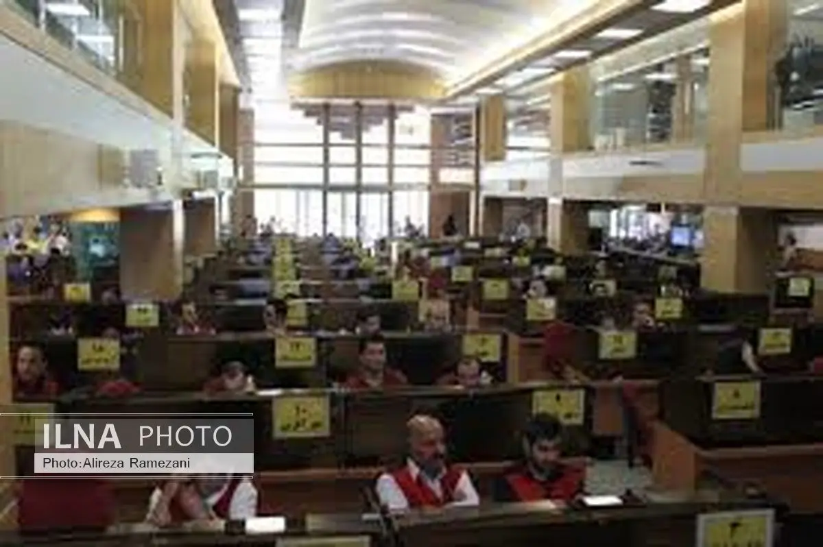 کاهش هزینه پتروشیمی ها با صادرات از بورس کالا