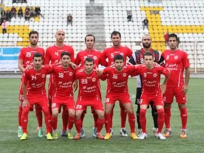 خرید جدید برای سرخپوشان؛ مدافع جوان (عکس)