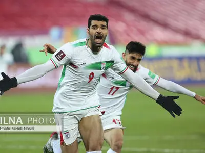 مهدی طارمی.. مرشح کأفضل لاعب کرة القدم فی الأسبوع فی الدوری الأوروبی