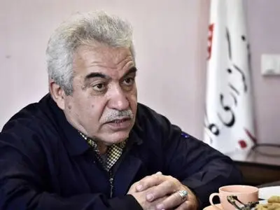هیچ مسئولی نمی تواند با حقوق ماهیانه یک کارگر زندگی کند/ مصوبه اخیر مجلس در خصوص افزایش نقدینگی یارانه ها موجب افزایش تورم می شود