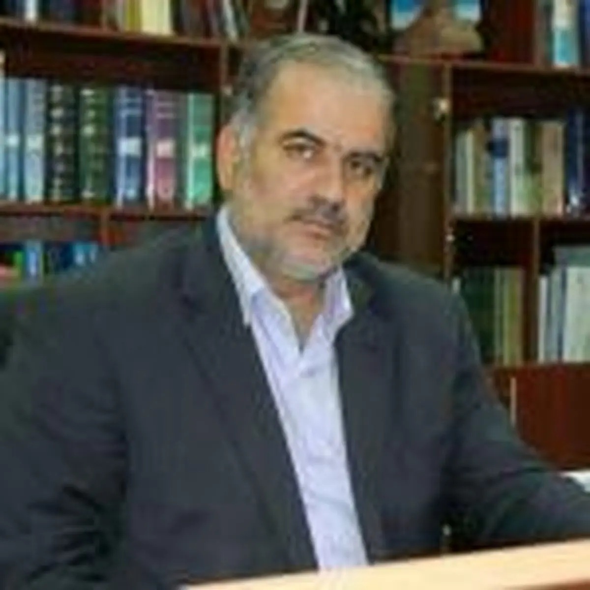 همه باید برای حل مشکل 2500 واحد مسکن مهر کمک کنند/ با مساعدت و همراهی کام مردم را شیرین کنیم