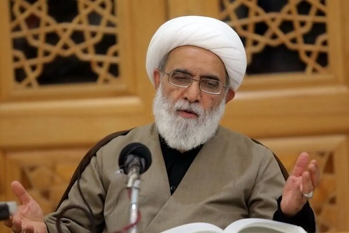 تقدیر آیتالله شبزندهدار از تدوین «موسوعه آیاتالاحکام»