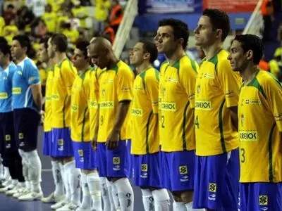 تیم فوتسال ایران به جام جهانی کوچک دعوت شد/تیم فوتسال برزیل به ایران می‌آید