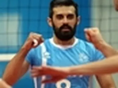 سایت FIVB ااز معروف تمجید کرد