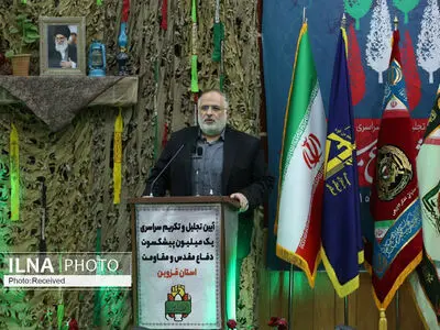 افراد انقلابی در جهاد تبیین شرکت کنند