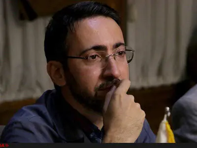 به‌جای قانون‌گذاری مکرر، تفسیر نامراد با حق تعیین سرنوشت اصلاح شود