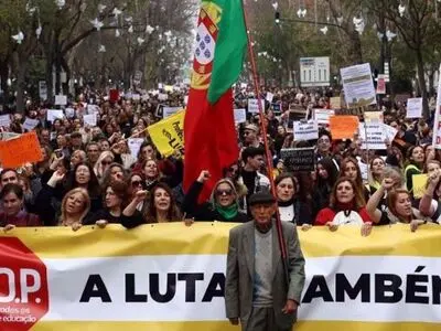 هزاران کارگر پرتغالی برای افزایش دستمزد، بهبود حقوق بازنشستگان و مهار قیمت مواد غذایی تظاهرات کردند