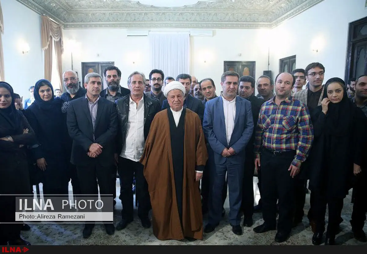 حضور ۳ هزار سینماگر در مراسم تشییع پیکر آیت‌الله هاشمی